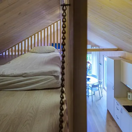 Namelis Genio 7 פלאנגה