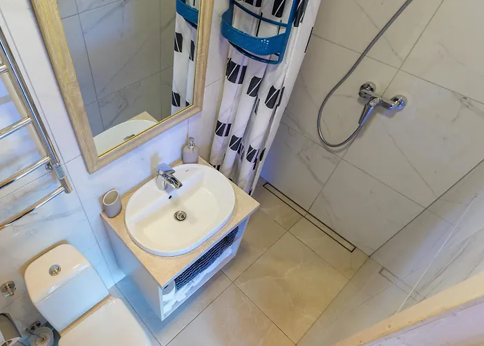 בית נופש Namelis Genio 7 *